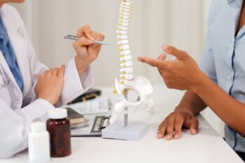 Osteoporoza – ce ar trebui să știm despre ea