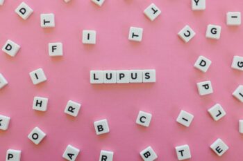Lupus: înțelegerea și recunoașterea simptomelor