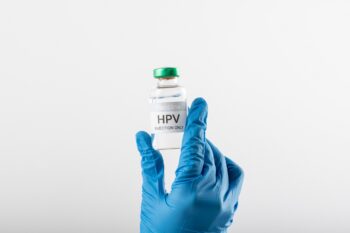 Vaccin HPV – beneficii, riscuri, întrebări frecvente și răspunsuri